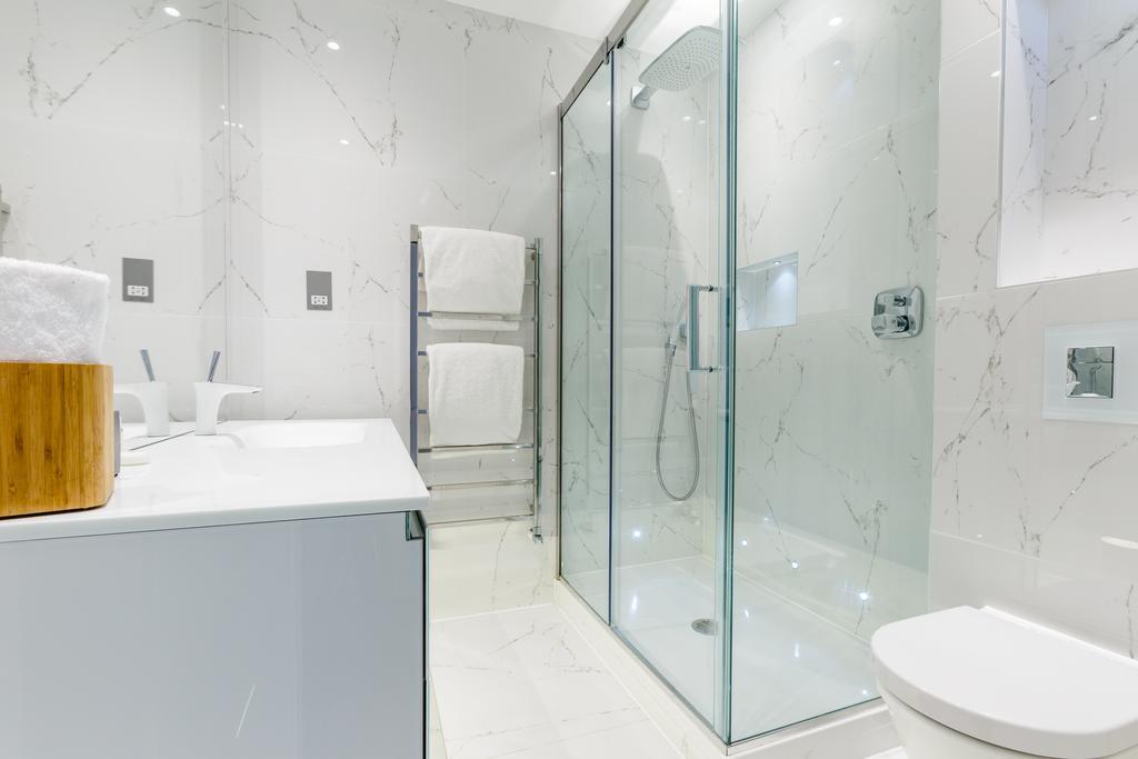Cockspur Street, 3 bedrooms London Exteriör bild