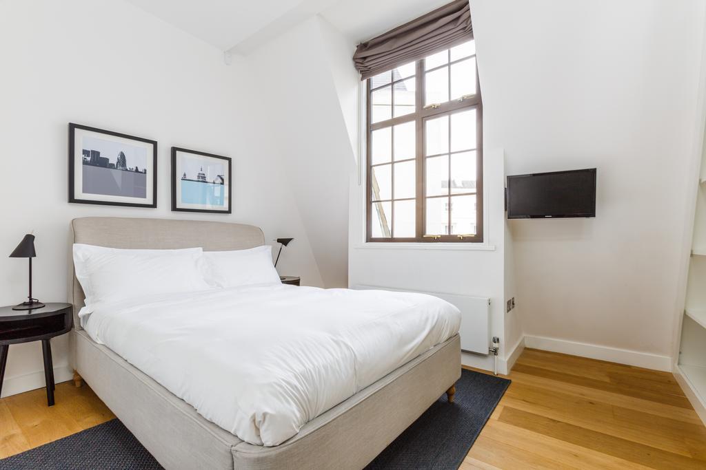 Cockspur Street, 3 bedrooms London Exteriör bild
