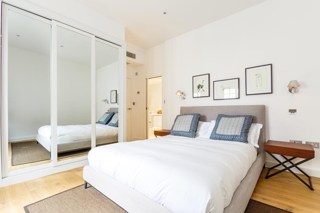 Cockspur Street, 3 bedrooms London Exteriör bild